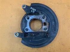 Колодки ручного тормоза задние правые Hummer H2