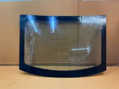 Стекло кузова заднее Chevrolet Camaro 5 LLT 2010