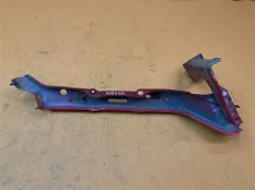 Кронштейн бампера передний левый Toyota Tundra