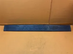 Накладка бампера задняя Hummer H2 6.0 2003