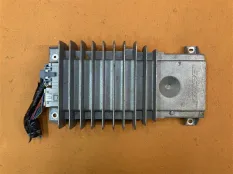 Усилитель звука Hummer H2 6.0 2003