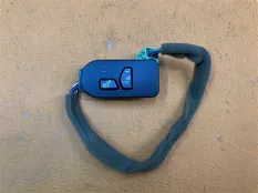 Кнопка обогрева сиденья передняя правая Hummer H2