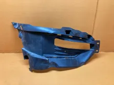 Рамка противотуманной фары передняя правая Ford