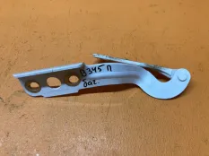 Петля крышки багажника правая Ford Explorer U625