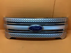 Решетка радиатора Ford Explorer U502 3.5 2012
