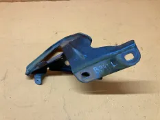 Петля капота левая Ford Explorer U502 3.5 2012
