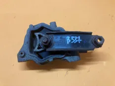 Подушка двигателя Land Rover Freelander LR2 2.0