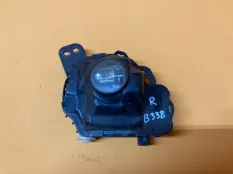 Фара противотуманная ПТФ передняя правая Mazda