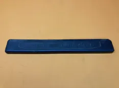 Накладка порога внутренняя Chevrolet Camaro 6 2.0