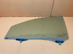 Стекло двери переднее левое Toyota Sienna 2 3.5