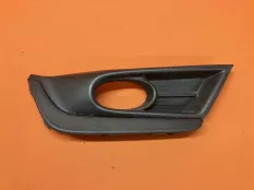 Рамка противотуманной фары передняя правая Honda