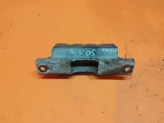 Подушка АКПП Hummer H2 6.0 2003