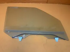 Стекло двери переднее правое Infiniti QX56 Z62 5.6