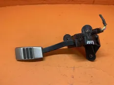 Педаль газа Ford Mustang 6 2.3 2015