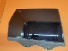 Стекло двери заднее правое Porsche Cayenne 958 4.8