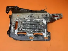 Поддон аккумулятора Chevrolet Tahoe K2 5.3 2015