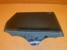 Стекло двери заднее правое Land Rover Evoque L538