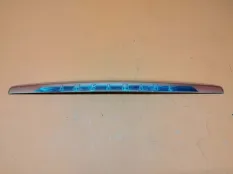 Накладка крышки багажника Infiniti QX56 JA60 5.6