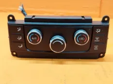 Блок климат-контроля Jeep Grand Cherokee WK2 3.6