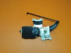 Привод крышки багажника Infiniti QX56 Z62 5.6 2011