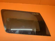 Форточка багажника левая Chevrolet Tahoe GMT900