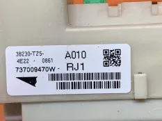 Блок предохранителей салона Acura MDX YD3 J35Y5