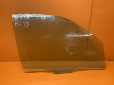 Стекло двери переднее правое Ford Escape 3.0 2007