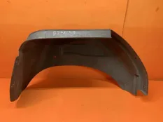 Подкрылок задний правый Hummer H3 3.7 2009