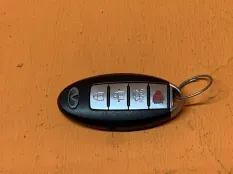 Брелок сигнализации Infiniti G37 V36 3.7 2011