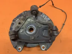 Кулак поворотный задний правый Infiniti QX56 Z62