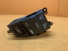 Блок климат-контроля правый Honda Crosstour 3.5