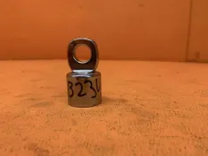 Гайка домкрата Toyota Highlander XU20 3.3 2004