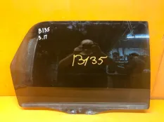 Стекло двери заднее правое Ford Escape 2 2010