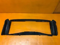 Воздухозаборник радиатора Land Rover Freelander