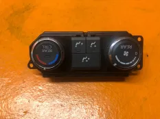 Блок климат-контроля задний Infiniti QX56 JA60 5.6