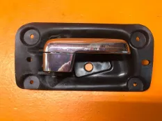 Ручка двери внутренняя передняя правая Hummer H3