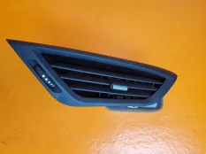 Дефлектор обдува центральный правый Chevrolet