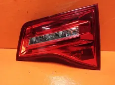 Фонарь крышки багажника задний правый Acura MDX