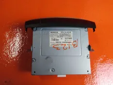 CD-Чейнджер Honda Crosstour 2010