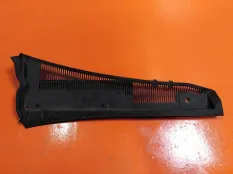 Решетка стеклоочистителя Жабо правая Cadillac CTS