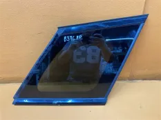 Форточка багажника правая Land Rover Evoque L538