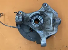 Кулак поворотный передний правый Chevrolet Tahoe