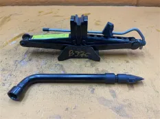 Домкрат Land Rover Evoque L538 2.0 2014