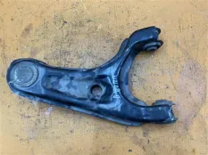 Рычаг подвески верхний задний правый Acura MDX YD3