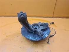 Кулак поворотный передний левый Acura MDX YD3