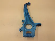 Кулак поворотный передний левый Infiniti QX80 Z62