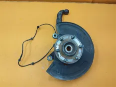 Кулак поворотный передний правый Infiniti QX80 Z62