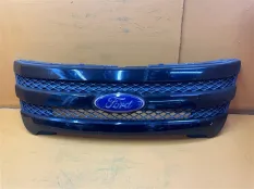 Решетка радиатора Ford Explorer U502 3.5 T 2015