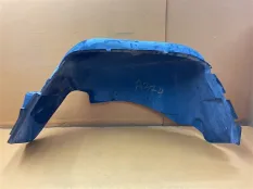 Подкрылок задний правый Hummer H2 6.0 2003