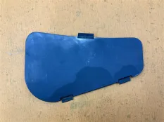 Заглушка жабо левая Dodge Challenger 3 3.6 2016